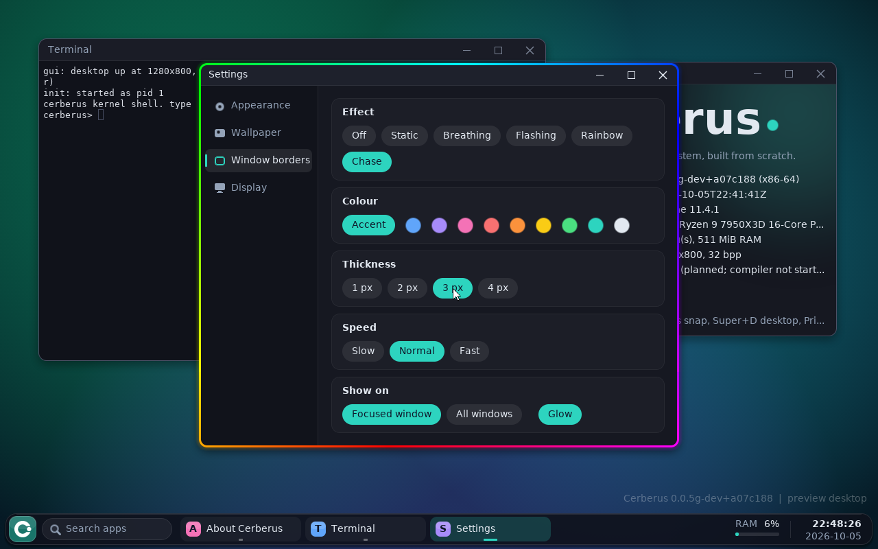 Settings: a custom accent colour, the Aurora wallpaper and the Chase window border
